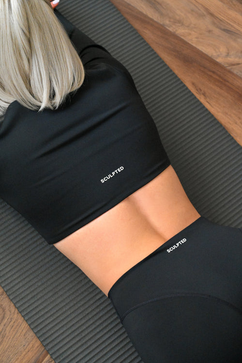 Sculpted Long Sleeve Bra in Black