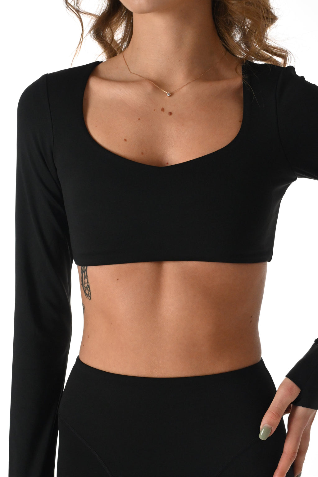 Sculpted Long Sleeve Bra in Black